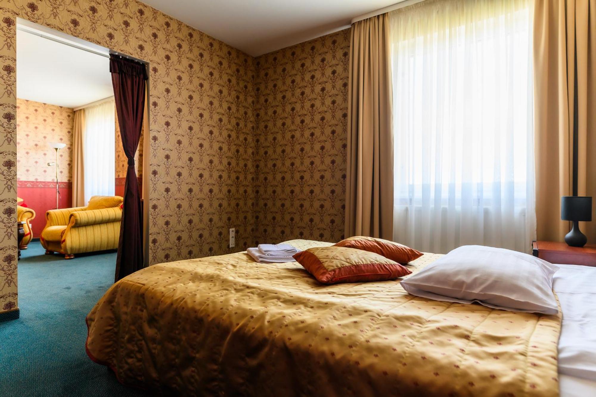 Coliving Synet Apartment Mažeikiai Екстериор снимка